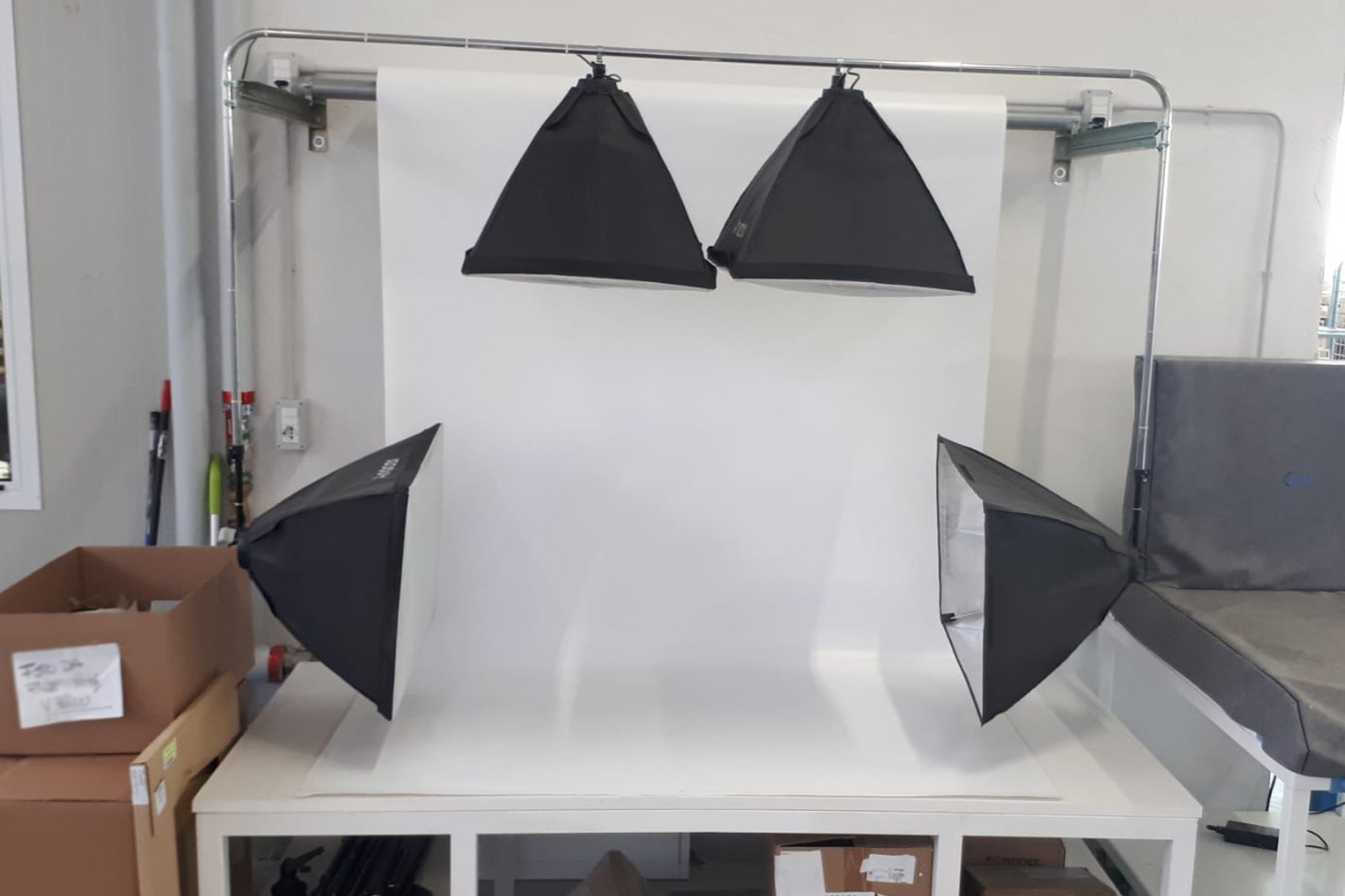 Set Fotografico Industriale per Catalogazione Prodotti