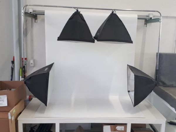 Set Fotografico Industriale per Catalogazione Prodotti